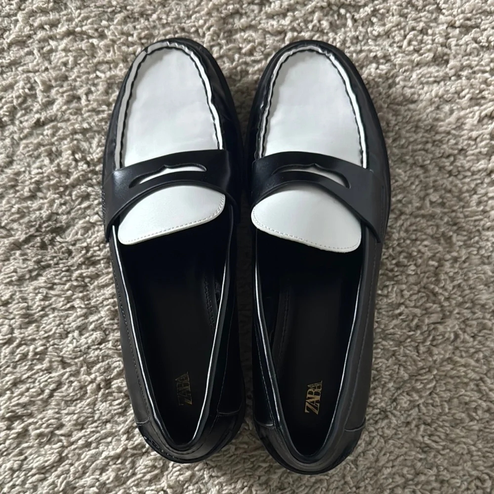 Zara | Shoes | Zara Black And White Classic Loafers | Poshmark display picture 2